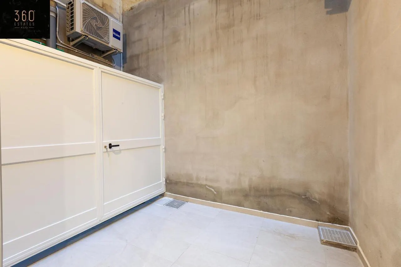 Apartment Lovely Vacation, Private Entrance Home With Wifi By 360 Estates Msida